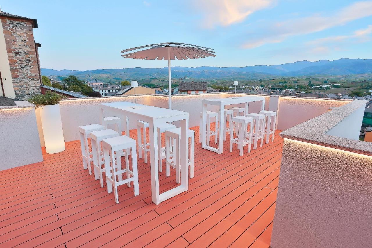 Azotea Suites ポンフェラダ エクステリア 写真