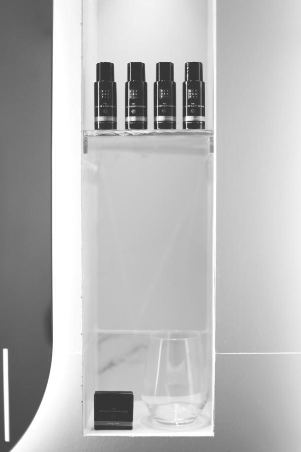 Azotea Suites ポンフェラダ エクステリア 写真