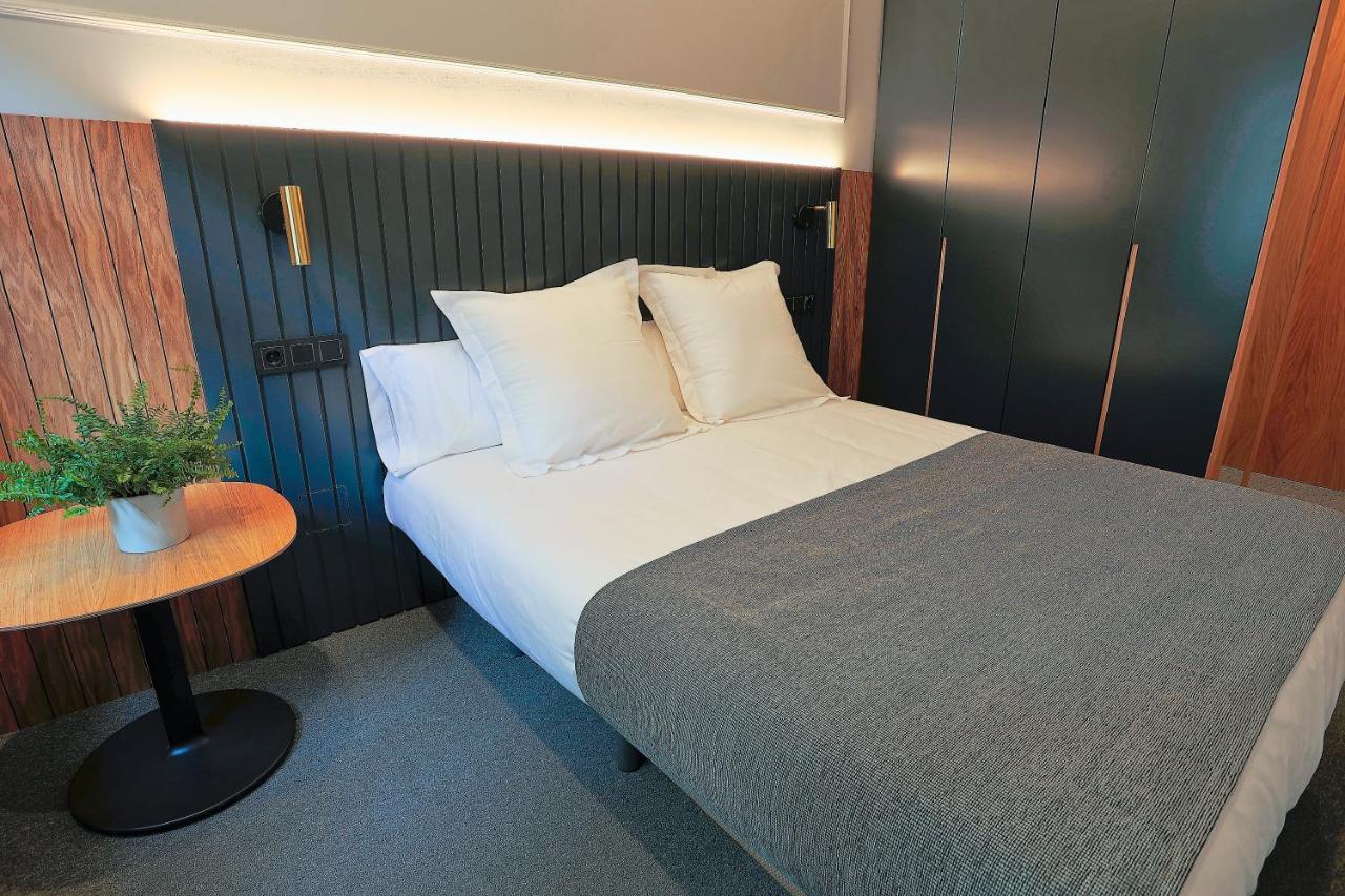 Azotea Suites ポンフェラダ エクステリア 写真